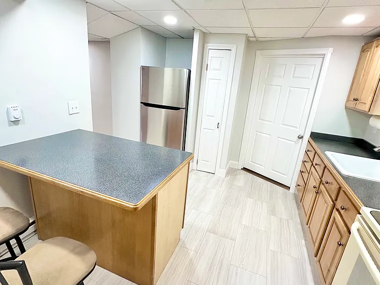 331 Oakridge Ave — Photo 8