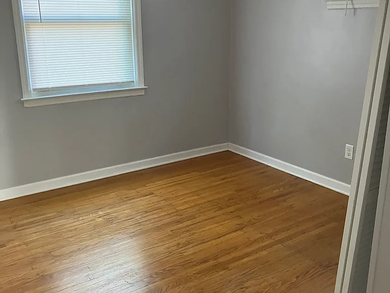 4946 Saul St #1 — Photo 12