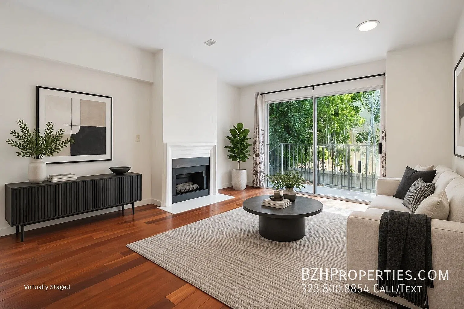 Bright Two-Story Townhome with Fireplace, Balcony & 2-Car Garage Parking — Photo 1