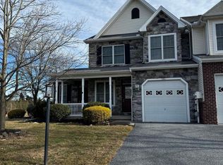 121 Scully Pl, Lewisberry, PA 17339