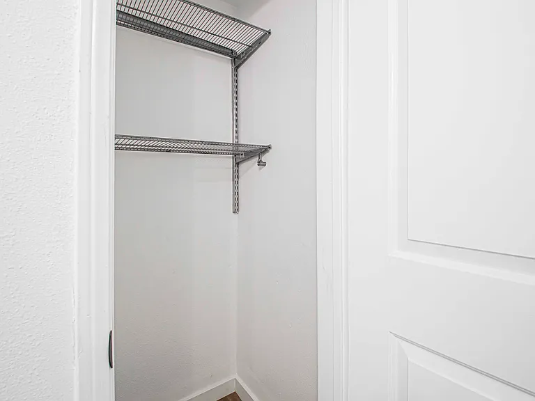 8748.5 Belford Ave #8748.5 — Photo 24
