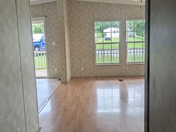 2nd image of 1357 McDorman Hill Dr