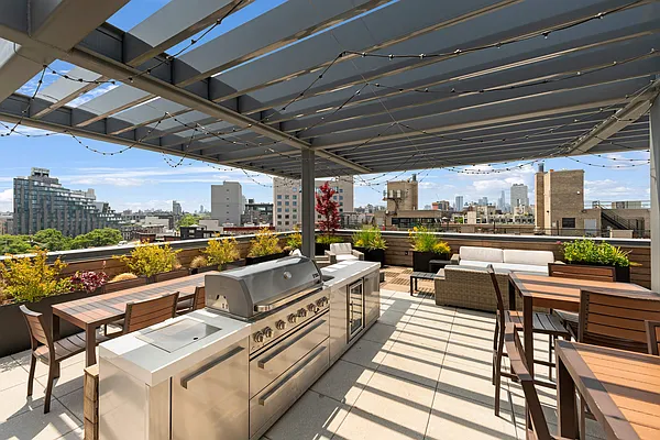 Rented by Compass | media 41