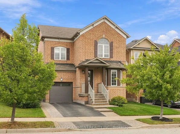 32 Wimberly Ave, Hamilton, ON L8B 0R9
