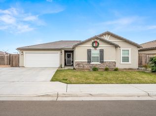 944 S Clover Ave, Fresno, CA 93727