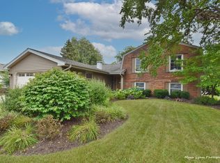 226 Circle Ave, Bloomingdale, IL 60108