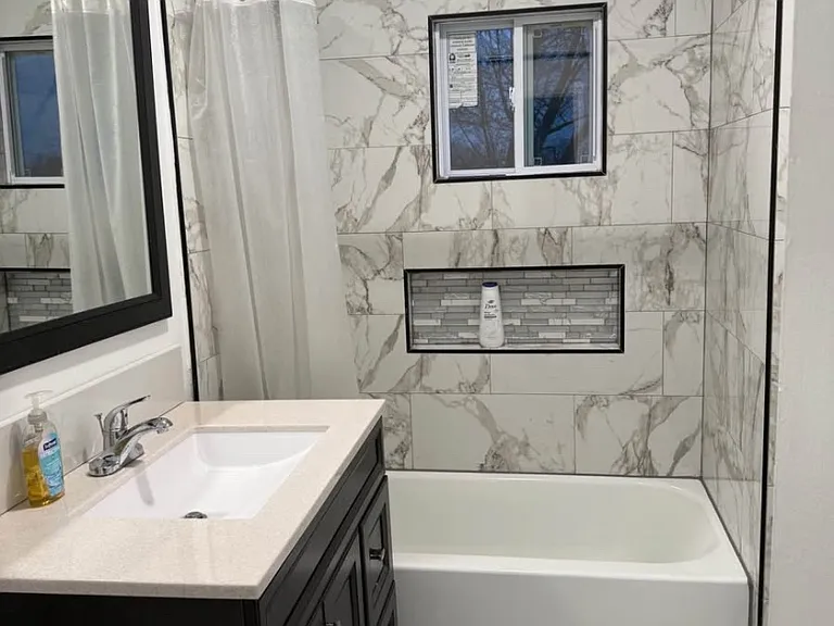 113-115 Arnold St #1 — Photo 3