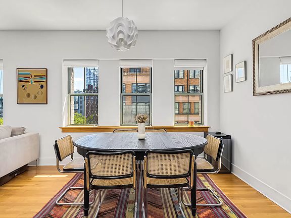 2nd image of 53 N Moore St APT 6G