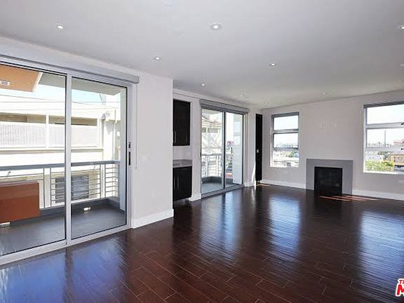 2nd image of 1666 Greenfield Ave #202