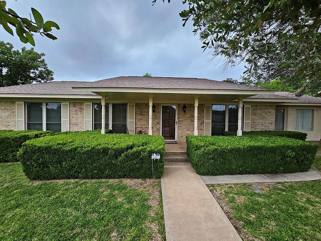 132 Crescent Dr, Kerrville, TX 78028 MLS 109948 Zillow