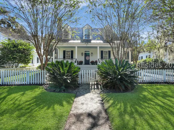 46 Cherry Laurel Way, Richmond Hill, GA 31324