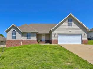 4416 N Toby Ave, Springfield, MO 65803