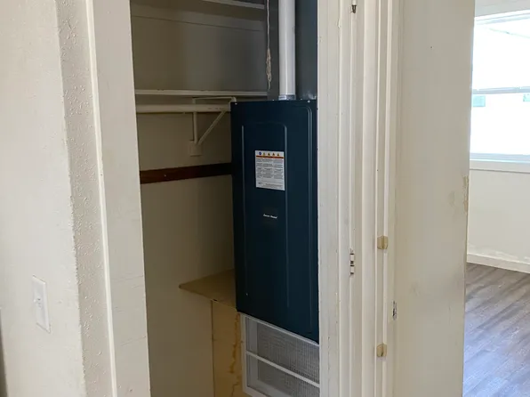 S7559 Us Highway 12, North Freedom, WI