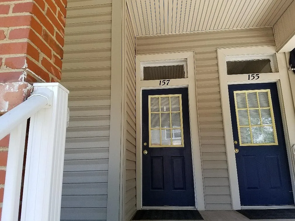 2 bed, 1216 sqft, $1,400 — Photo 3