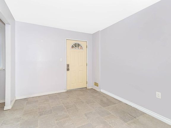 5th image of 1756 Lacombe Ave #1-2-A2