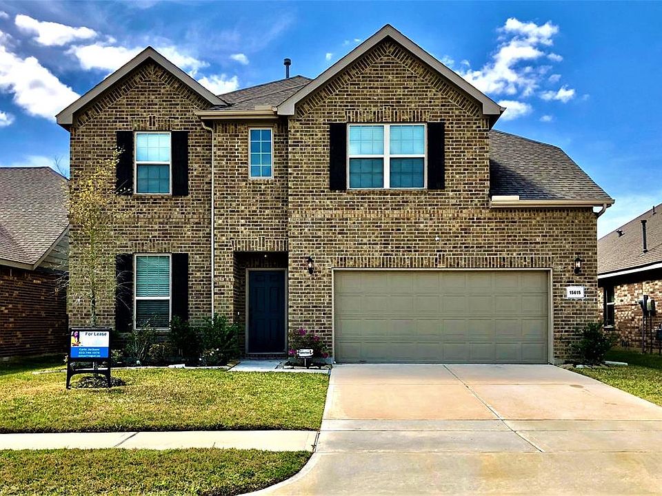 1st image of 15615 Giant Pine Ln