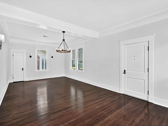 3rd image of 1727 Pine St