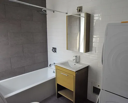 Rented by Bold New York | media 27