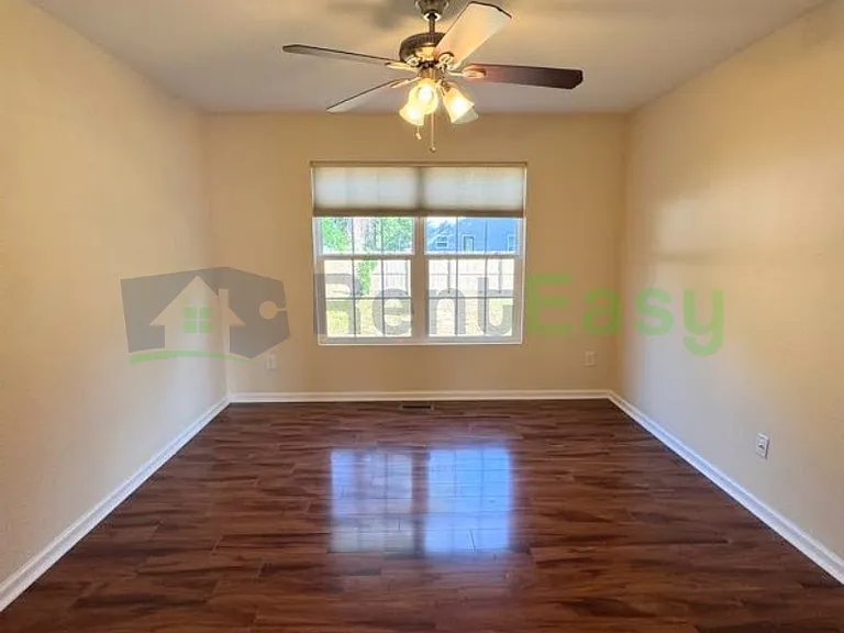 8019 Keene Rd — Photo 11