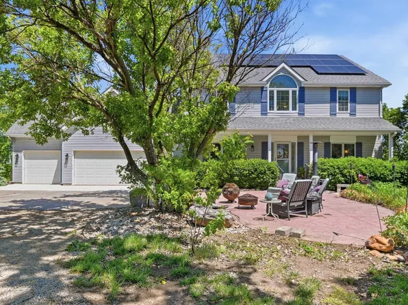 1526 SE 85th St, Wakarusa, KS 66546