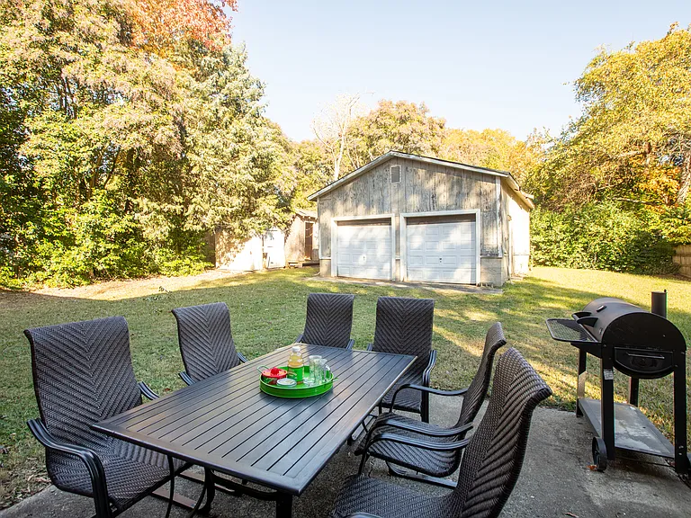6012 Old Coach Rd — Photo 24