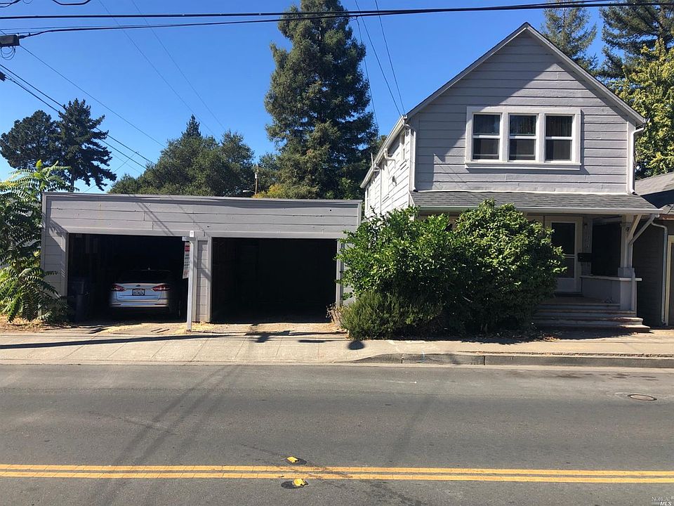 1st image of 221 University St #B