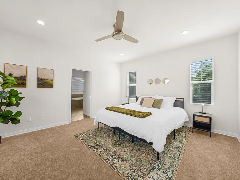 679 Nile River Dr — Photo 23