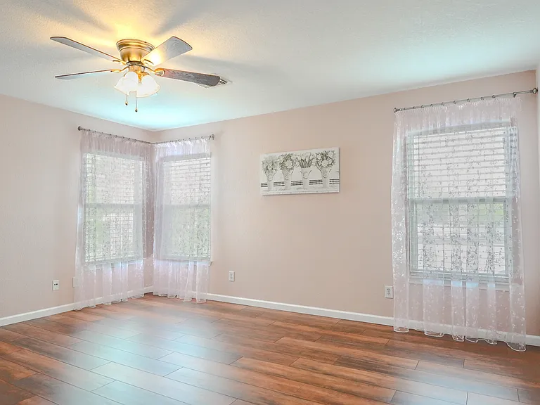 79 Viking Oak — Photo 19