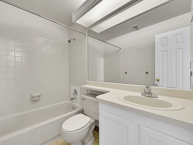 3026 W Prentice Ave #J — Photo 25