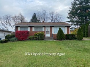 13375 Tomson Dr, Strongsville, OH 44136