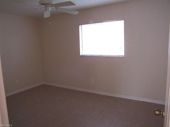 4th image of 538 SE 7th Ave