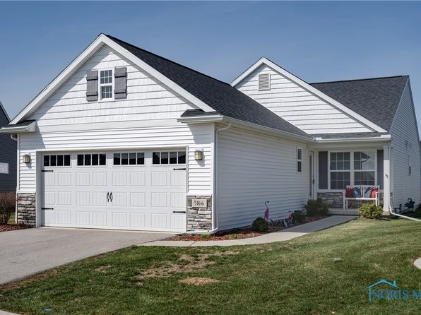5166 Comstock Dr, Sylvania, OH 43560