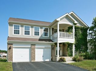 6736 Homestead Dr, McHenry, IL 60050