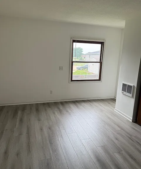 1201 Dixon Ave #G — Photo 5