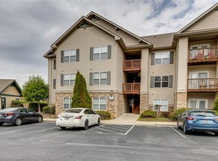 733 Harts Cove Way, Seneca, SC 29678