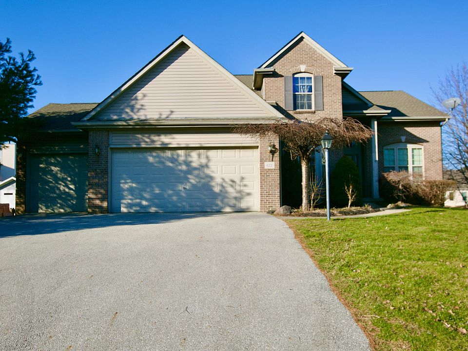 1st image of 622 Canteridge Dr