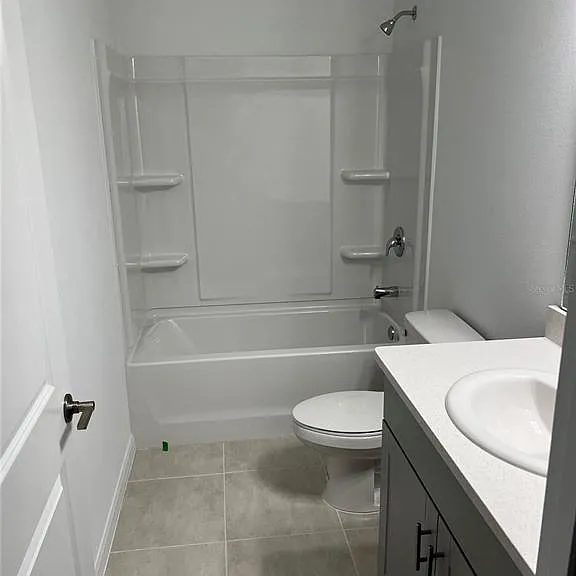 5080 Revolutionary Way — Photo 7
