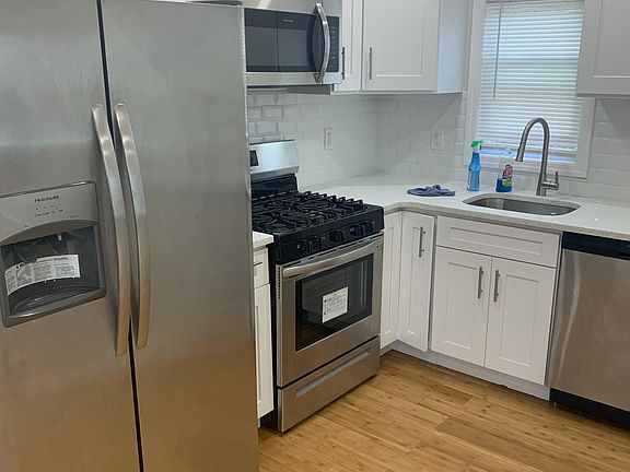 4th image of 174-49 126th Ave #2