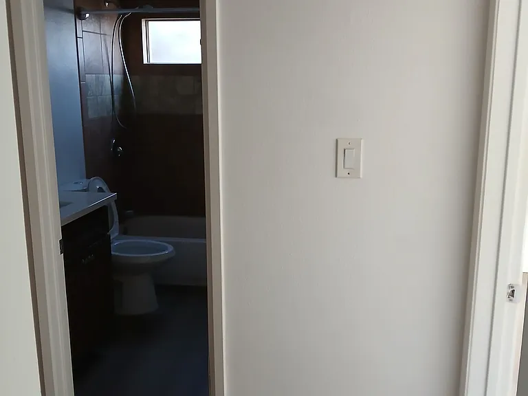 1621 La Playa Ave #4 — Photo 11