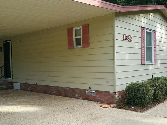 4th image of 1632 W Schwartz Blvd