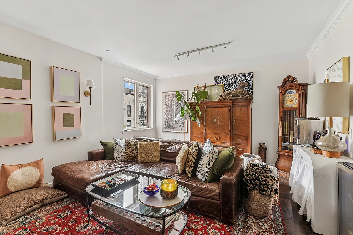 Building Photo - 335 E 54th St #PENTHOUSE