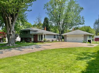 671 Slocum Dr, Auburn Hills, MI