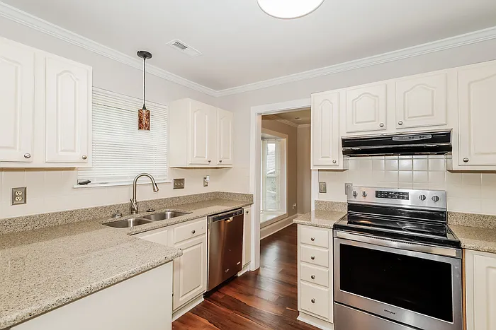 9907 Fairway Ridge Rd — Photo 5