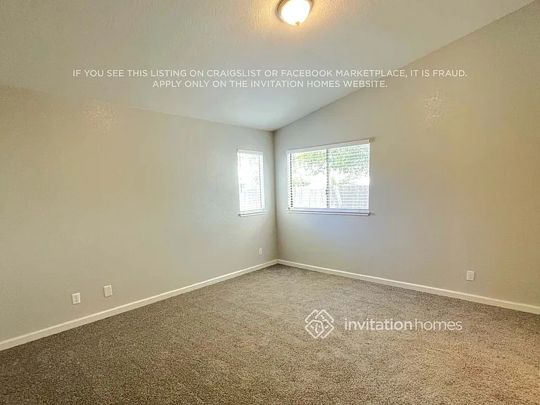 1247 Crescendo Dr — Photo 8