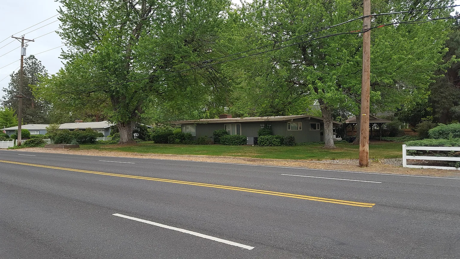 4420 W Sylvester St photo 1