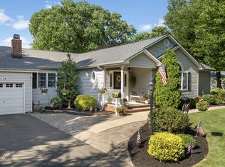 18 Norma Ave, Lincroft, NJ 07738
