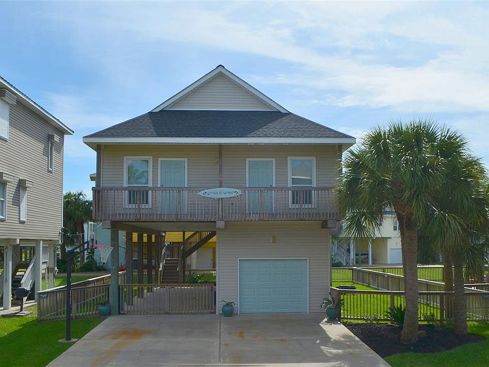 1st image of 13923 San Domingo Dr