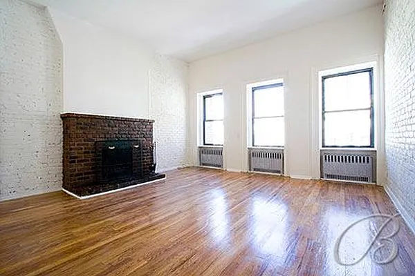 Rented by Bellmarc Realty | media 31