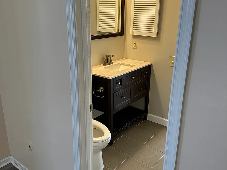 106 Hampstead Ct NE — Photo 20