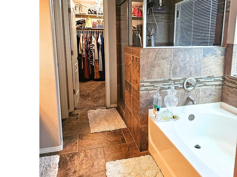 14446 Jasmin Maribel Dr — Photo 22